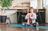 寒暖差でメンタルが不安定になるのはなぜ？季節の変化と心の関係